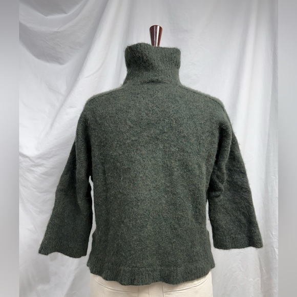 Wrap London Heather Melange Cropped  Turtleneck Sweater - Picture 3 of 11